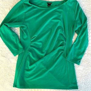 Gorgeous green Ann Taylor shirt sz small